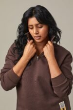 Retro Logo Unisex Quarter Zip Sweatshirt – Espresso - Image 3